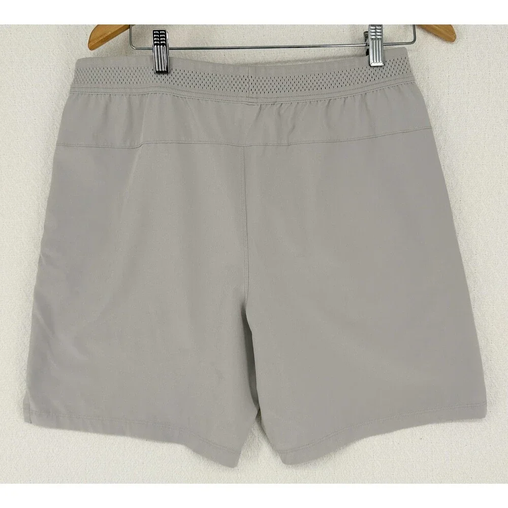 Fabletics Mens L Gray‎ Athletic Performance Shorts Pockets Perforated Waistband